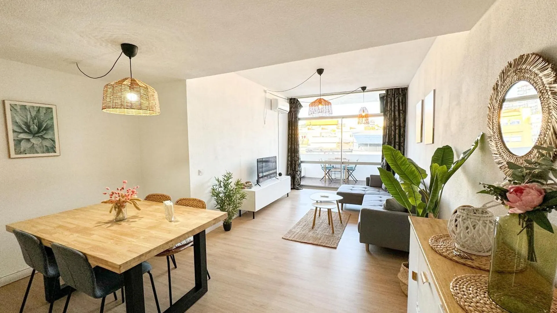 Apartment The Secret Of Torremolinos Comotucasa Spain